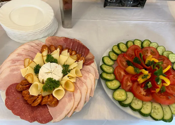 Hrusicka Restaurace A 3* Hrusice