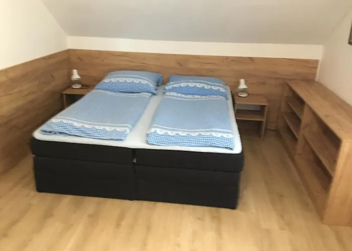 Hrusicka Restaurace A 3*